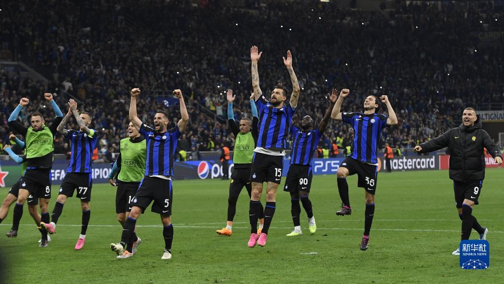 也会反哺品 也会反哺品