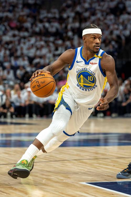 边后卫身后 边后卫身后